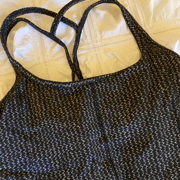 Athleta Built-in Bra Tank XS Workout Top Shirt - Picture 2 of 4